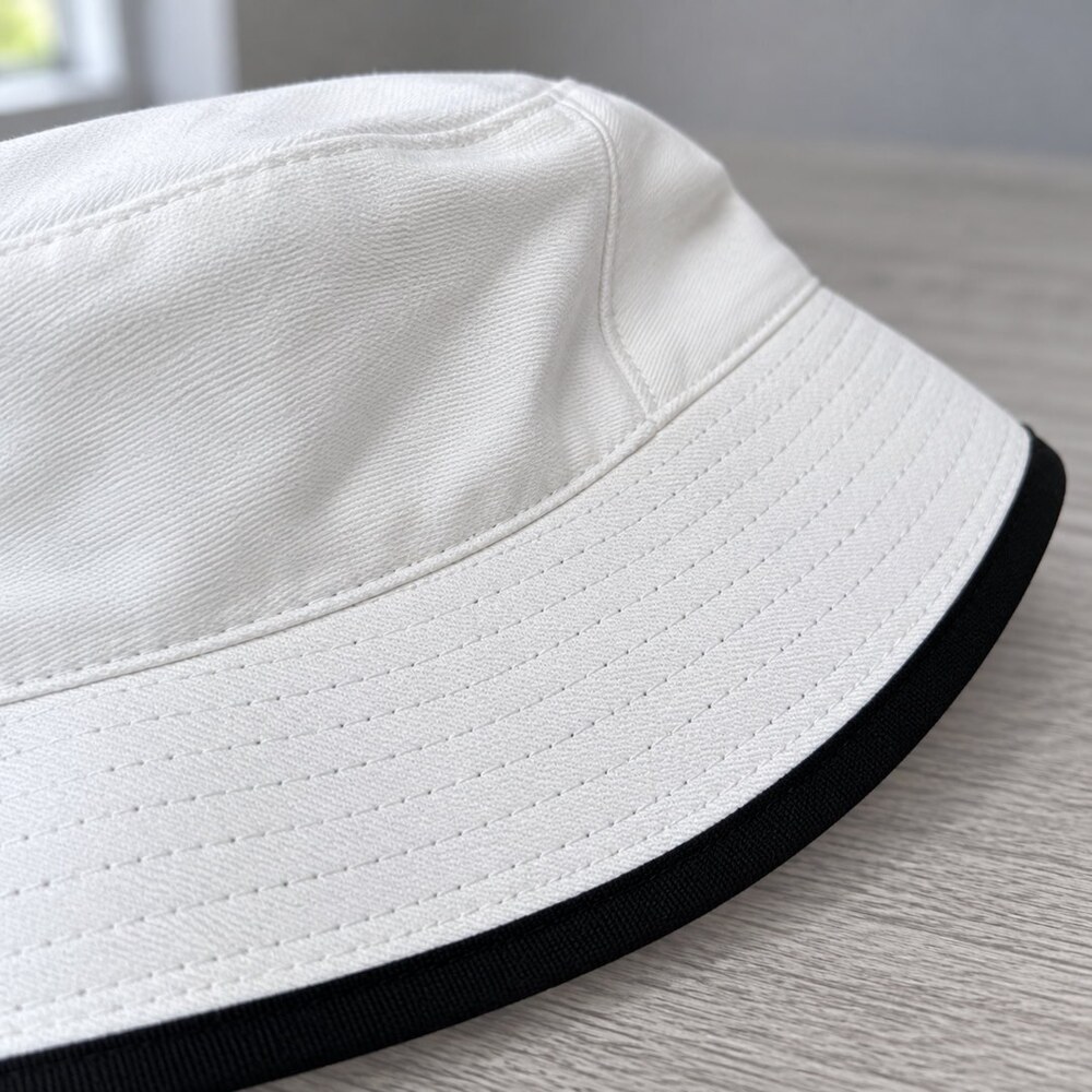 CHANEL White CC Cotton Bucket Hat - Picture 6 of 6